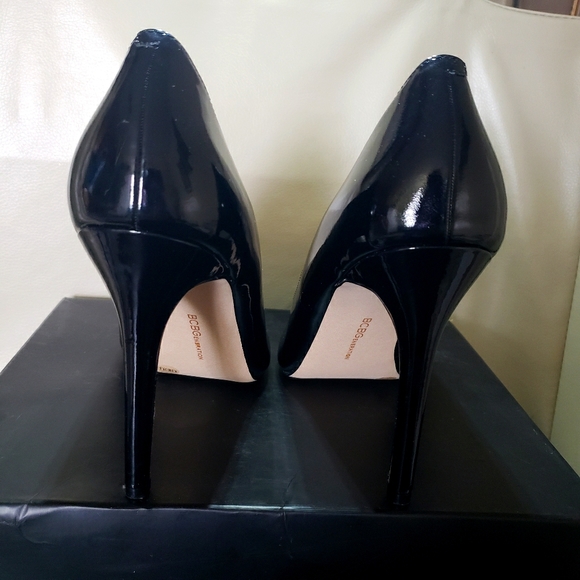 BCBGeneration Shoes - BCBGeneration Black Patent Pointy Pumps